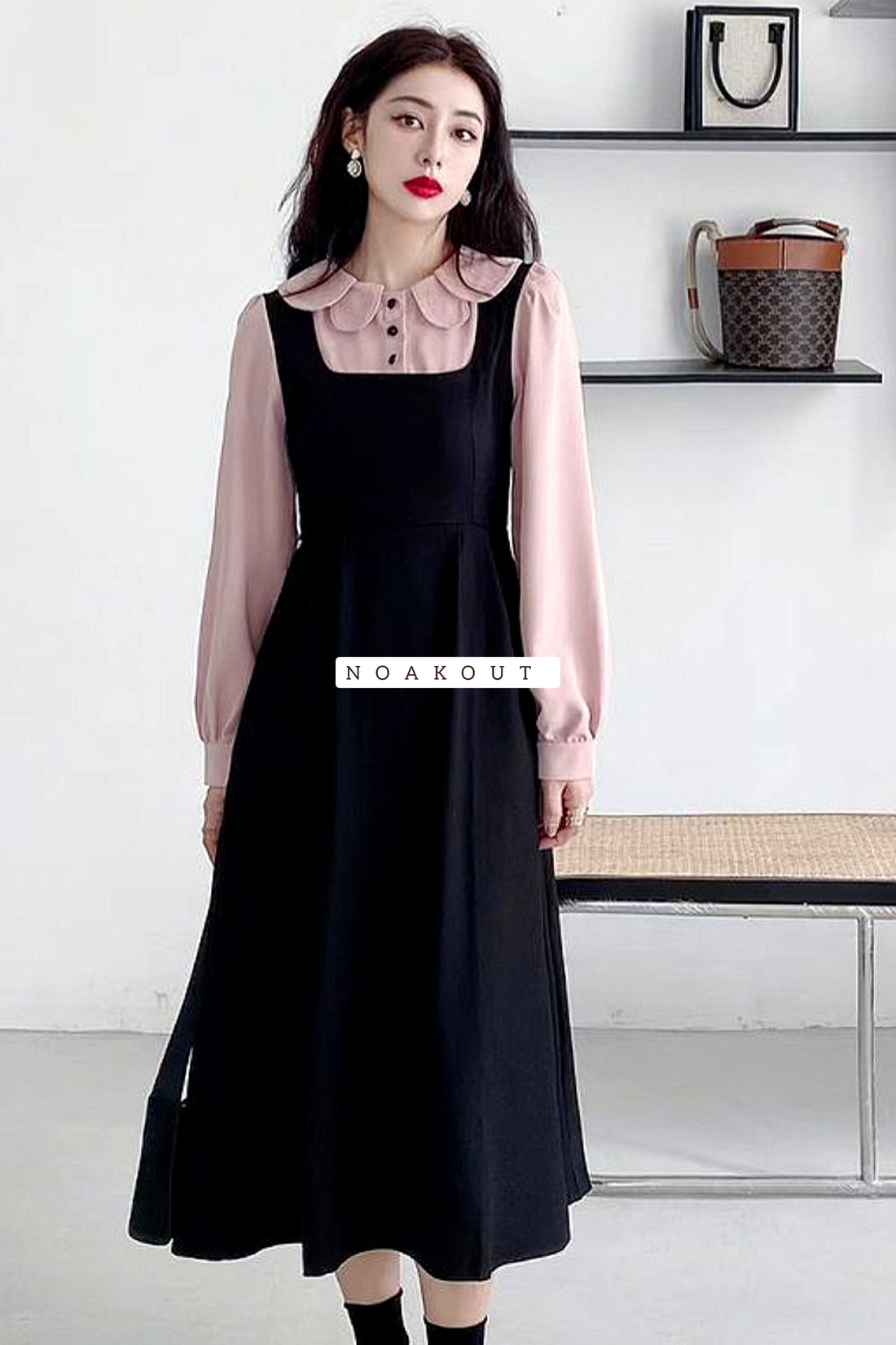 | BLACK PINAFORE GOWN |