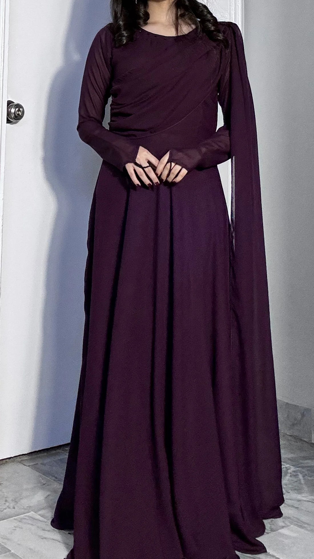 { ELARA CRYSTAL MAXI }