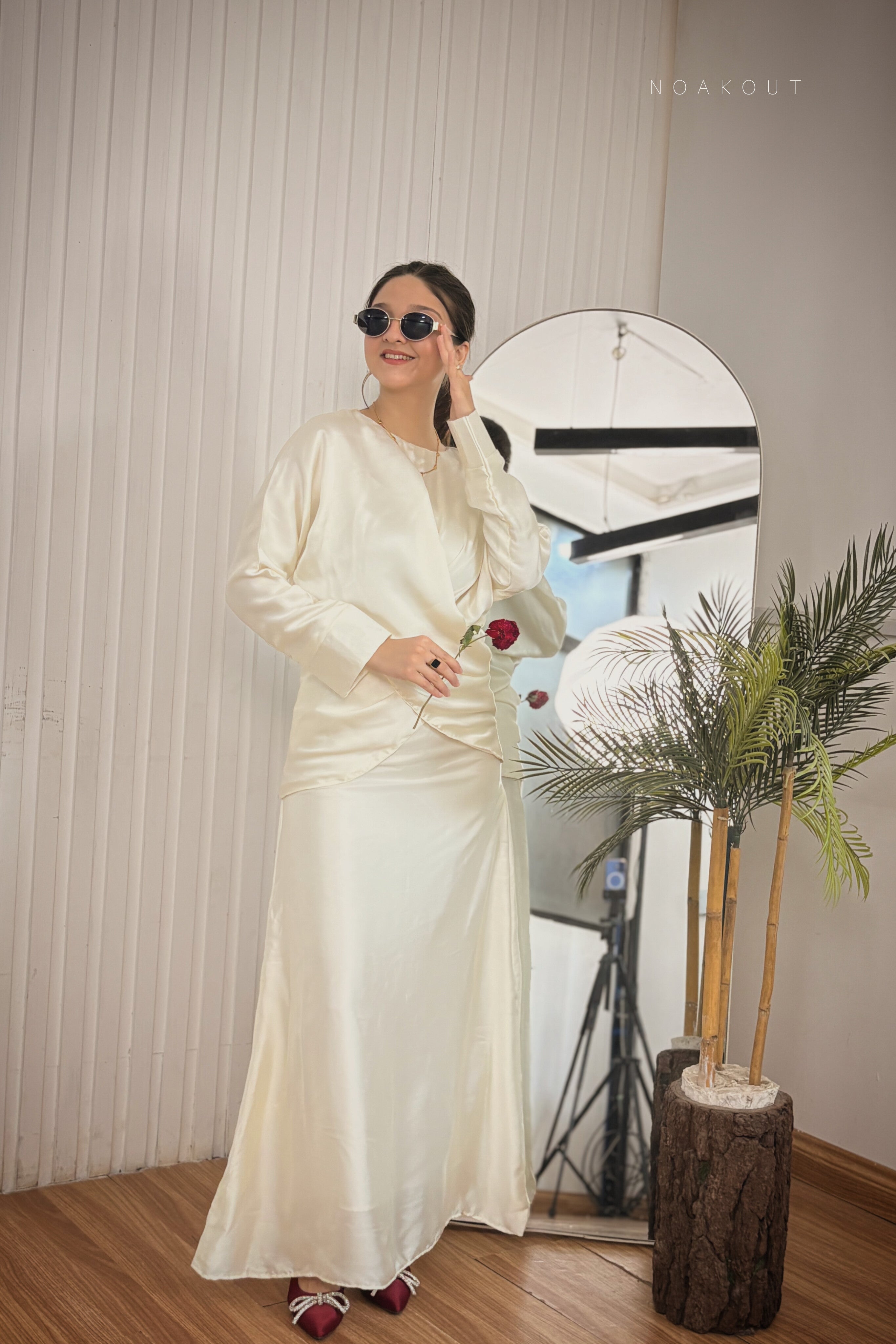 { CELESTIA SILK CROSSOVER PARTY DRESS }